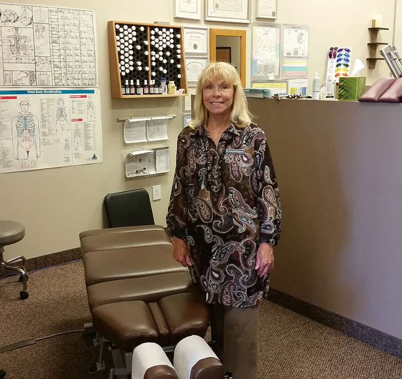 Dr. Cheryle Pettigrew, Living Well Chiropractic, Summerlin Vegas