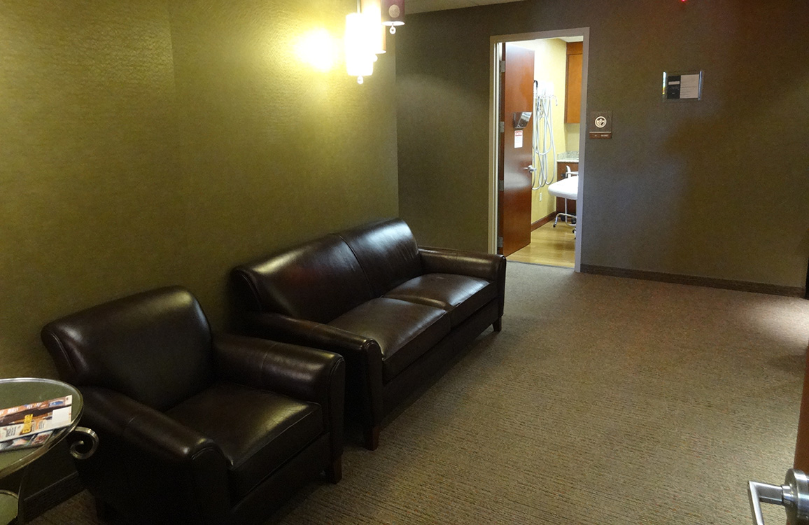 MediSpa-Waiting-Room,-LifeSpa-in-Summerlin-Las-Vegas