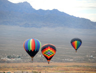 Hot Air Balloons Fill Mesquite Skies for Annual Festival, Jan. 23 – 24