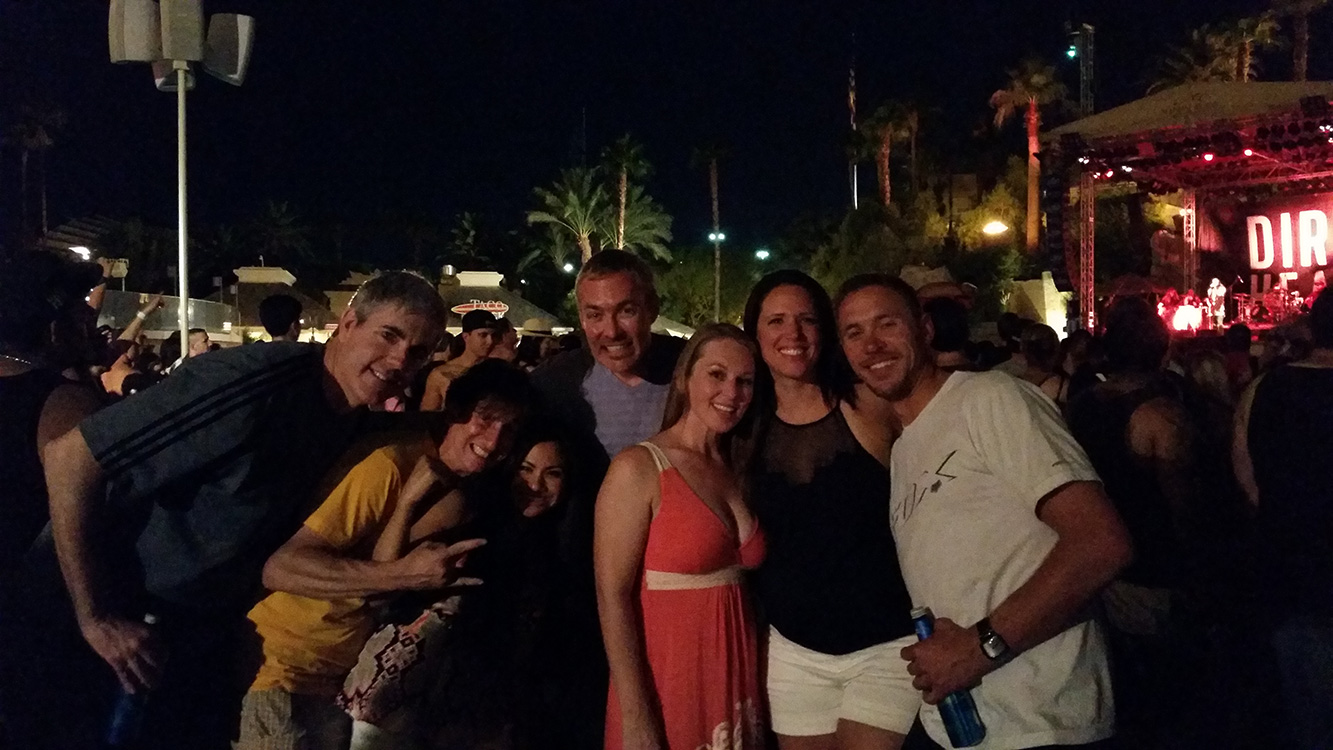 Fun Friends At Mandalay Bay Beach, Dirty Heads & Pepper Concert, Las Vegas