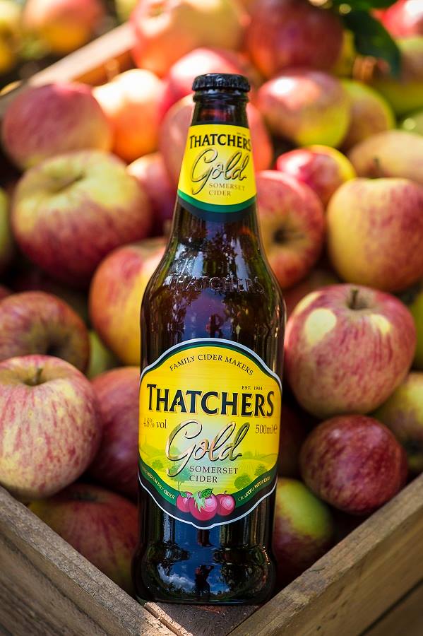 Thatchers Gold With Apples