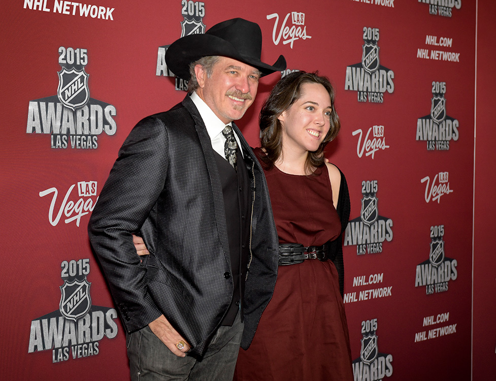 Kix-Brooks,-of-country-duo-Brooks-&-Dunn,-with-daughter-Molly-on-the-red-carpet,-2015-NHL-Awards,-MGM-Las-Vegas